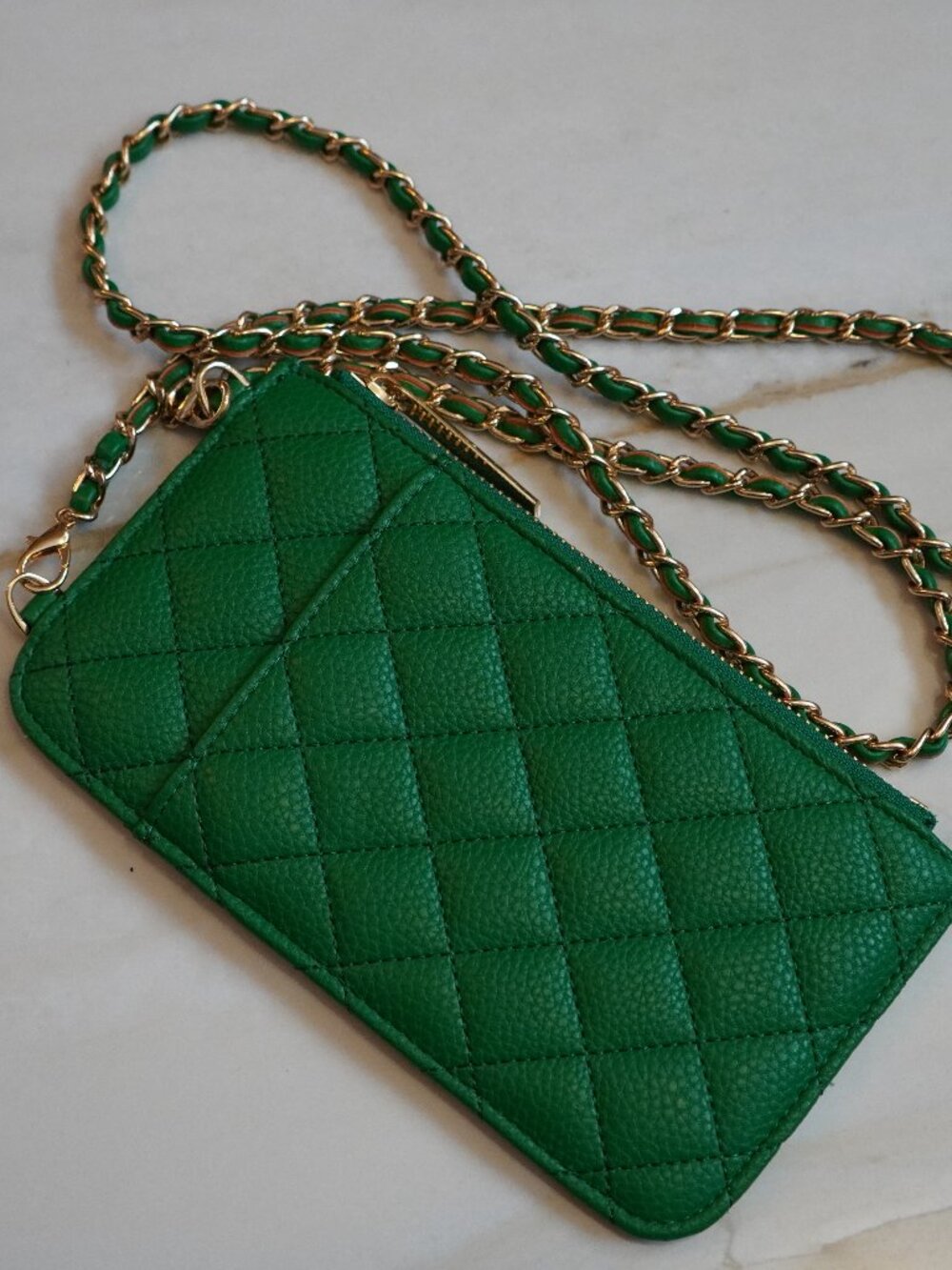 LIKE DREAMS Green Quilted Crossbody Wallet Purse Chain Strap Vegan Faux‎ Leather